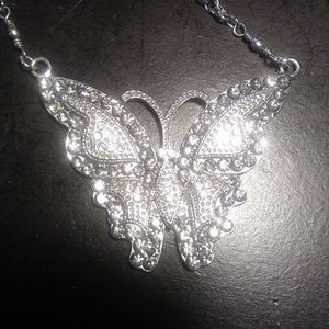 Beautiful rhinestone butterfly necklace